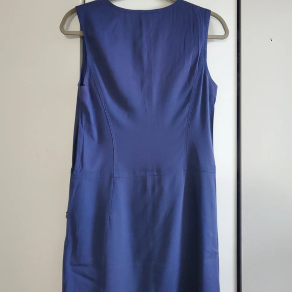 Theory blue vneck sleeveless sheath dress with pockets size 4! - Picture 2 of 12